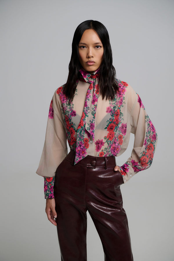 Iraida Ethereal - Brea Beige Oversized Shirt