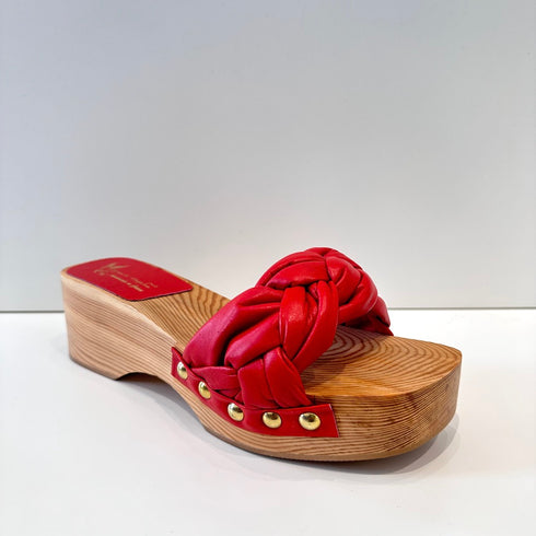 Eros & Psyche - Siggy Clogs Red