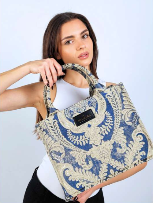Misirlou - Mythos Medium Tote Bag